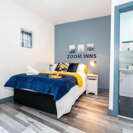 Appartement Comfy, Modern Studio With Netflix à Birmingham Extérieur photo