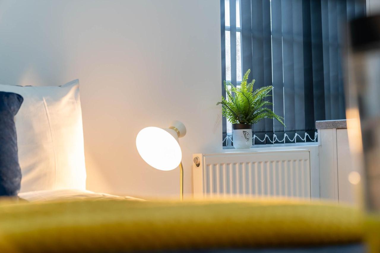Appartement Comfy, Modern Studio With Netflix à Birmingham Extérieur photo