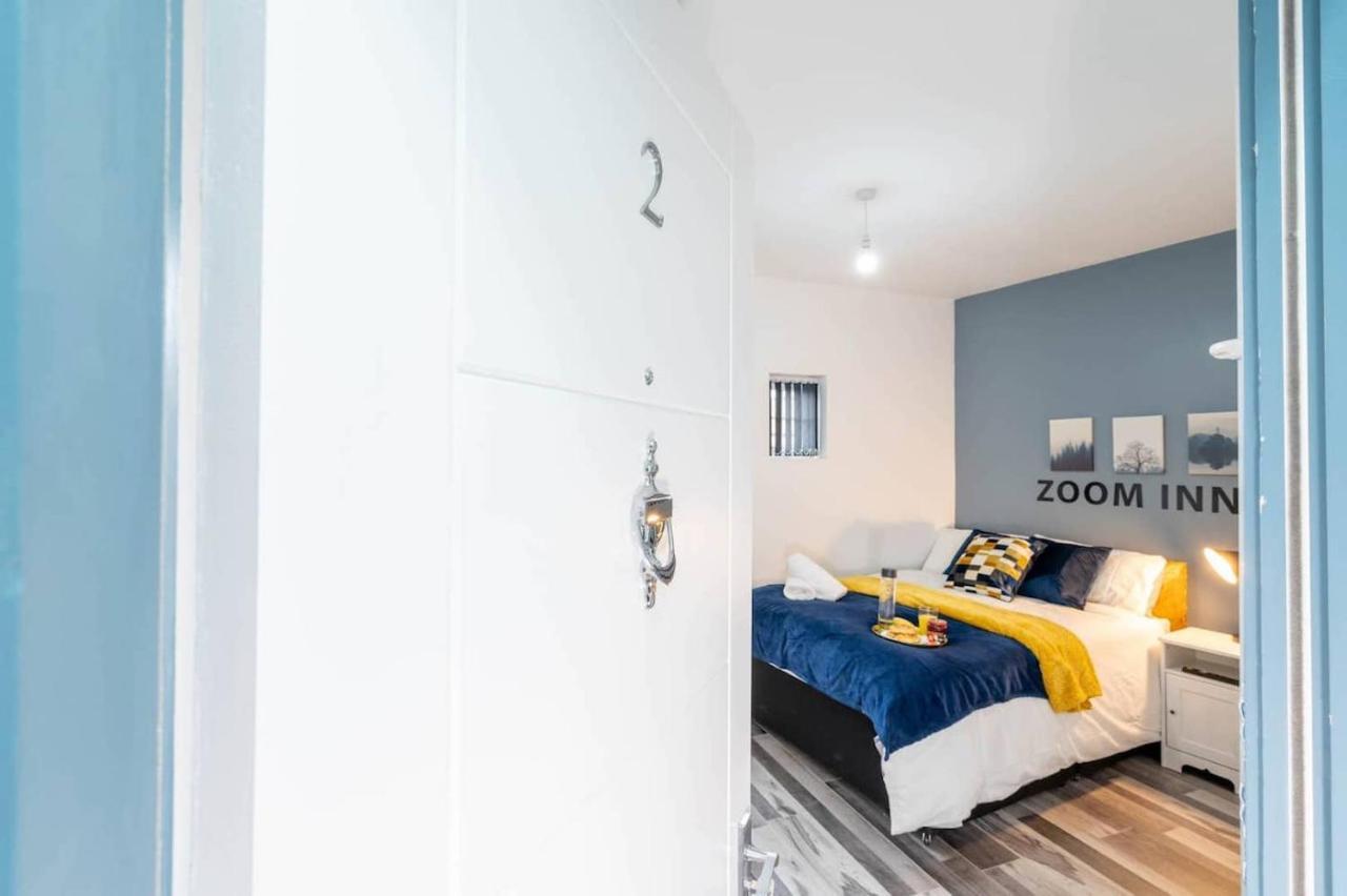 Appartement Comfy, Modern Studio With Netflix à Birmingham Extérieur photo